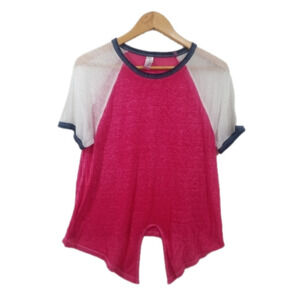 NO Boundaries Hot Pink and White Tee Shirt Size Large 11-13